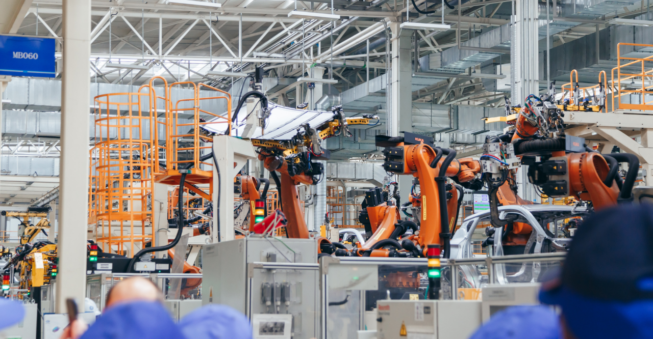 Implementación de la Robótica en líneas de producción